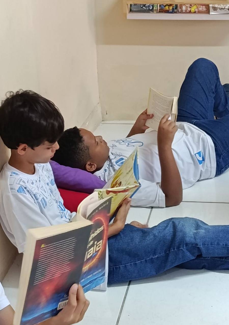 CLUBE DO LIVRO  — foto 17
