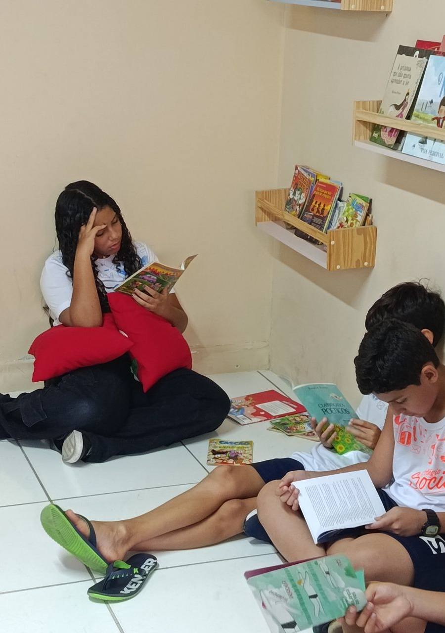 CLUBE DO LIVRO  — foto 32
