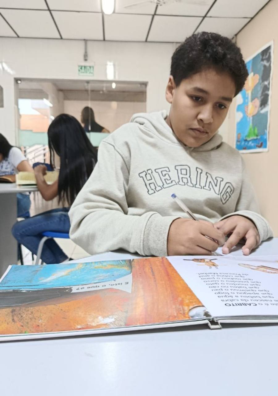 CLUBE DO LIVRO  — foto 63