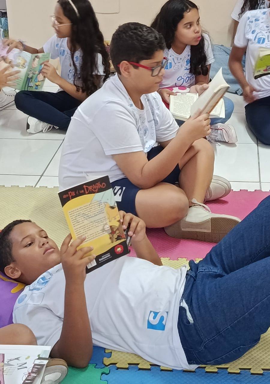 CLUBE DO LIVRO  — foto 13